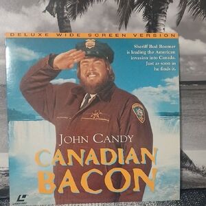 Canadian Bacon Deluxe Wide Screen Version